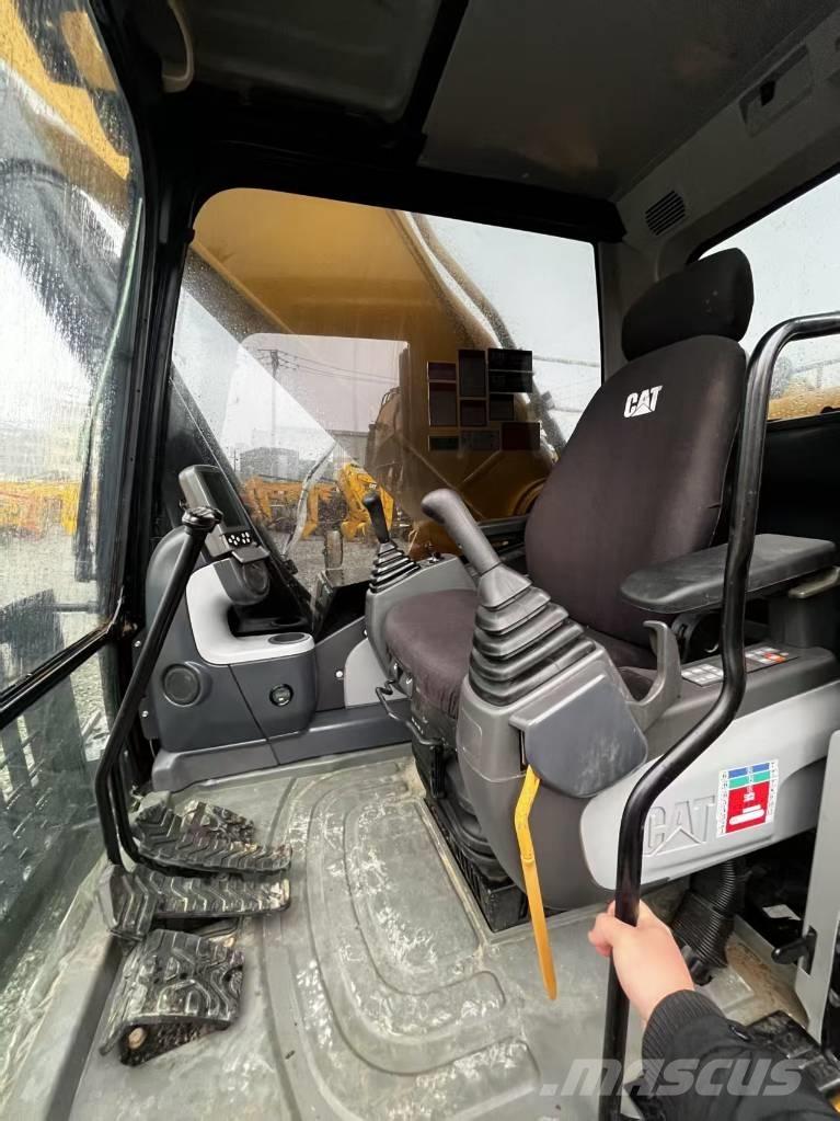 CAT 349 D2 Bandgrävare