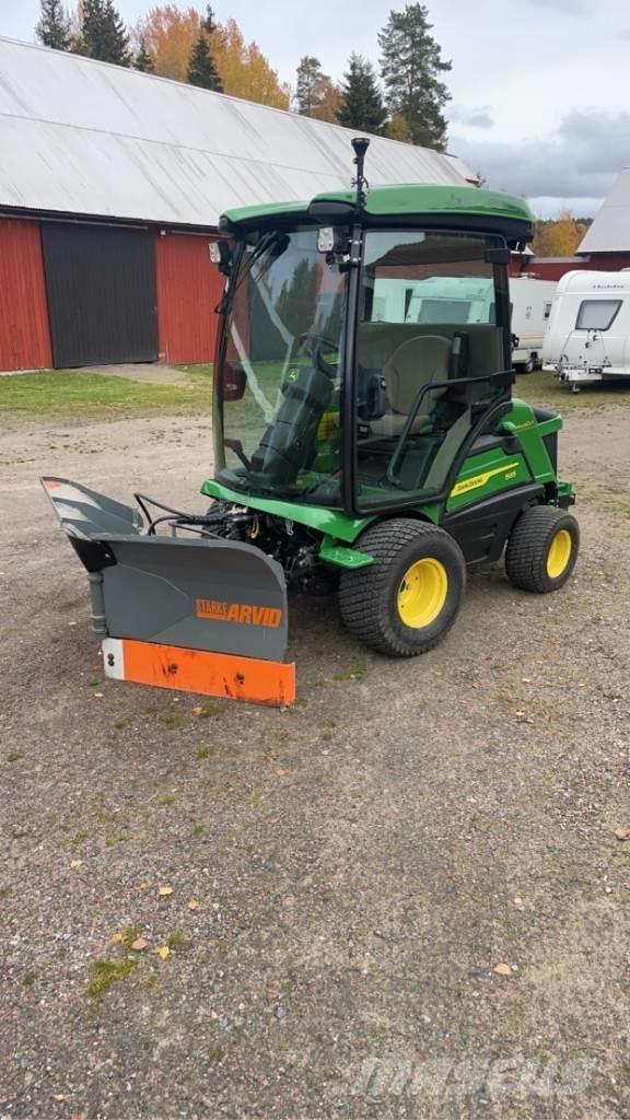 John Deere 1585 Åkgräsklippare