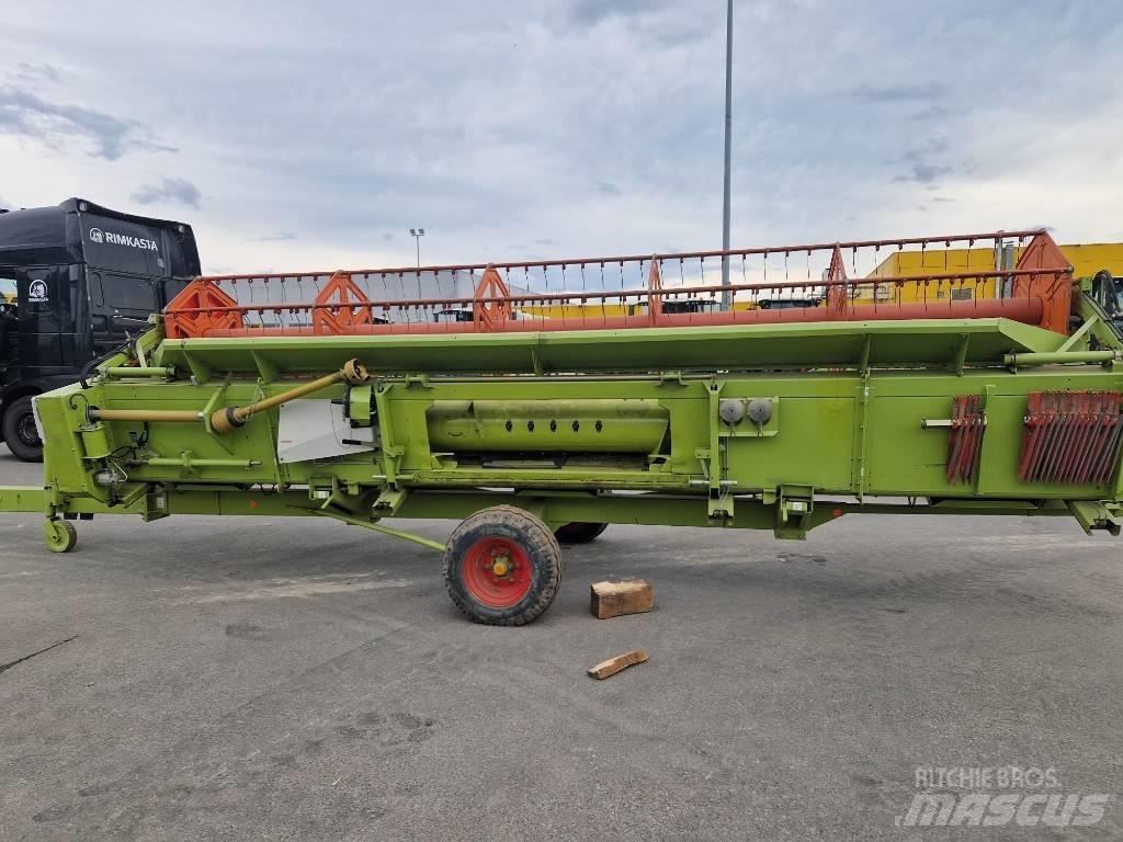 CLAAS Lexion 660 Skördetröskor
