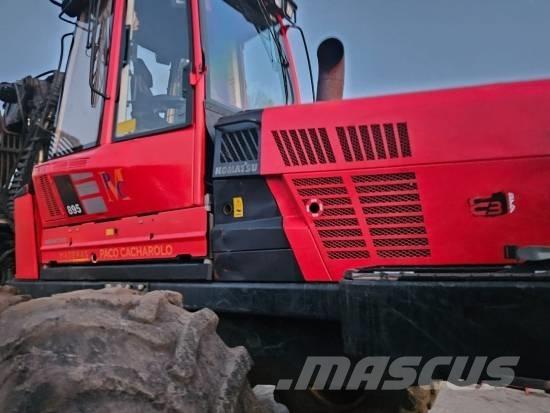 Komatsu 895 Skotare