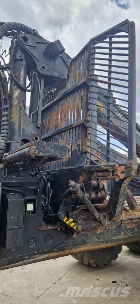 Komatsu 895 Skotare