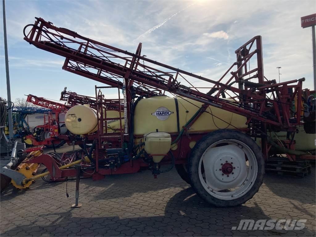 Hardi TZY 2400 Dragna sprutor