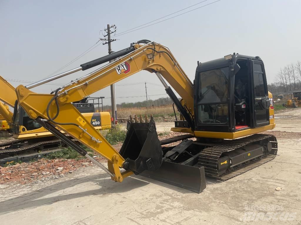 CAT 307E2 Minigrävare < 7t