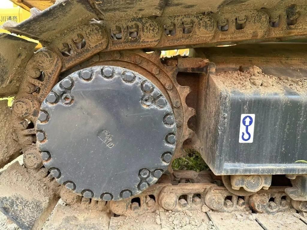 Komatsu PC240-8 Bandgrävare
