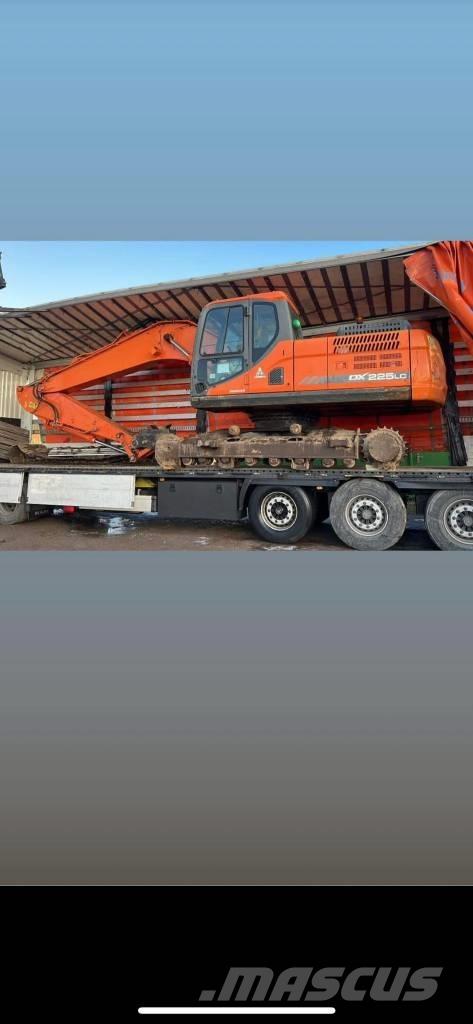 Develon DX 225 LC-7 Bandgrävare