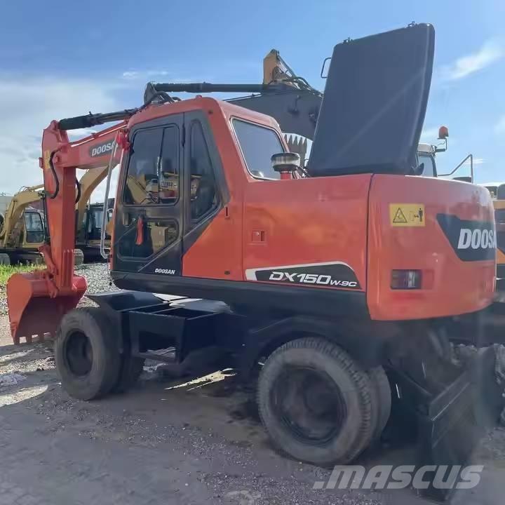 Doosan DX150W-9C Hjulgrävare