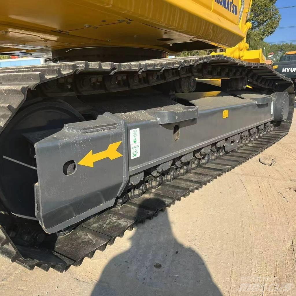 Komatsu PC240LC-8 Minigrävare < 7t