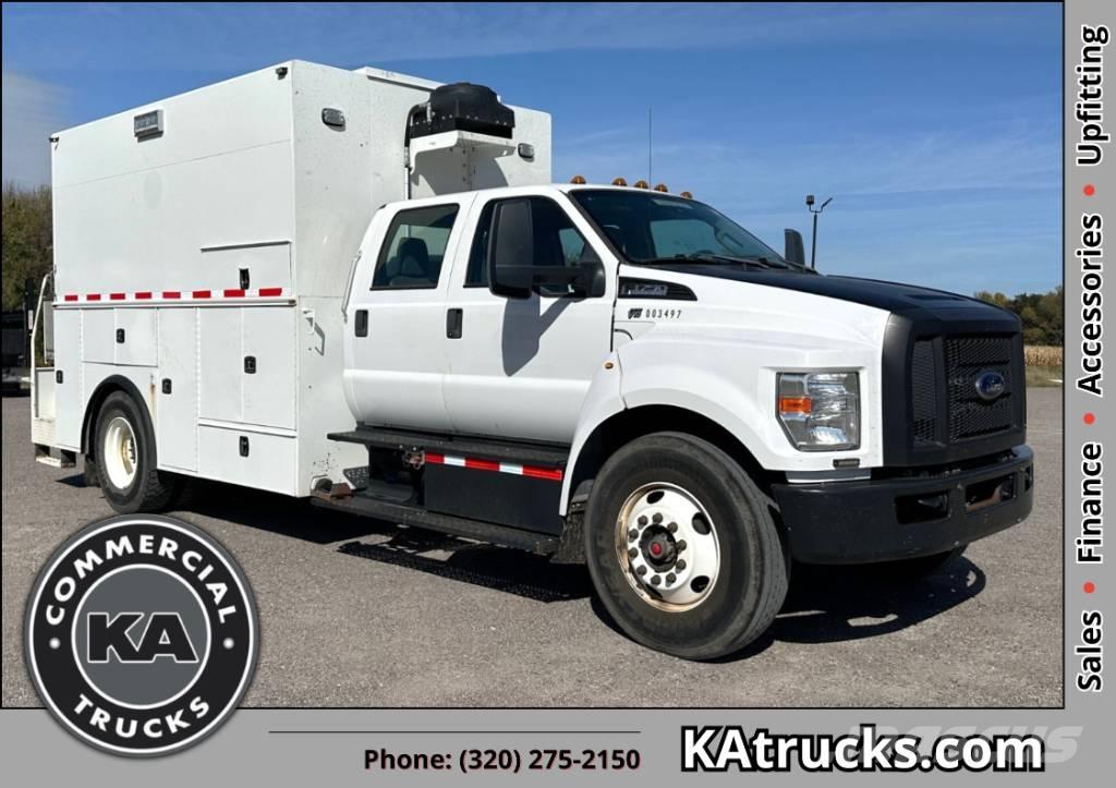 Ford F 750 SD Flakbilar/Pickuper
