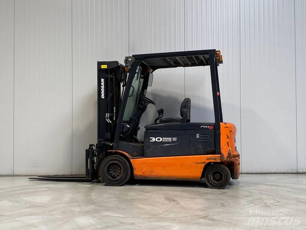 Doosan B30X-5 Elmotviktstruckar