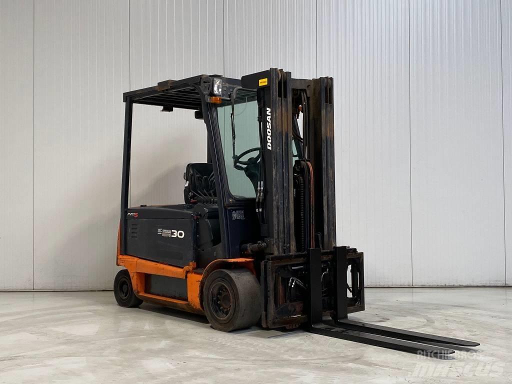 Doosan B30X-5 Elmotviktstruckar