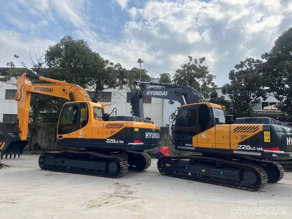 Hyundai R220LC-9S Hjulgrävare