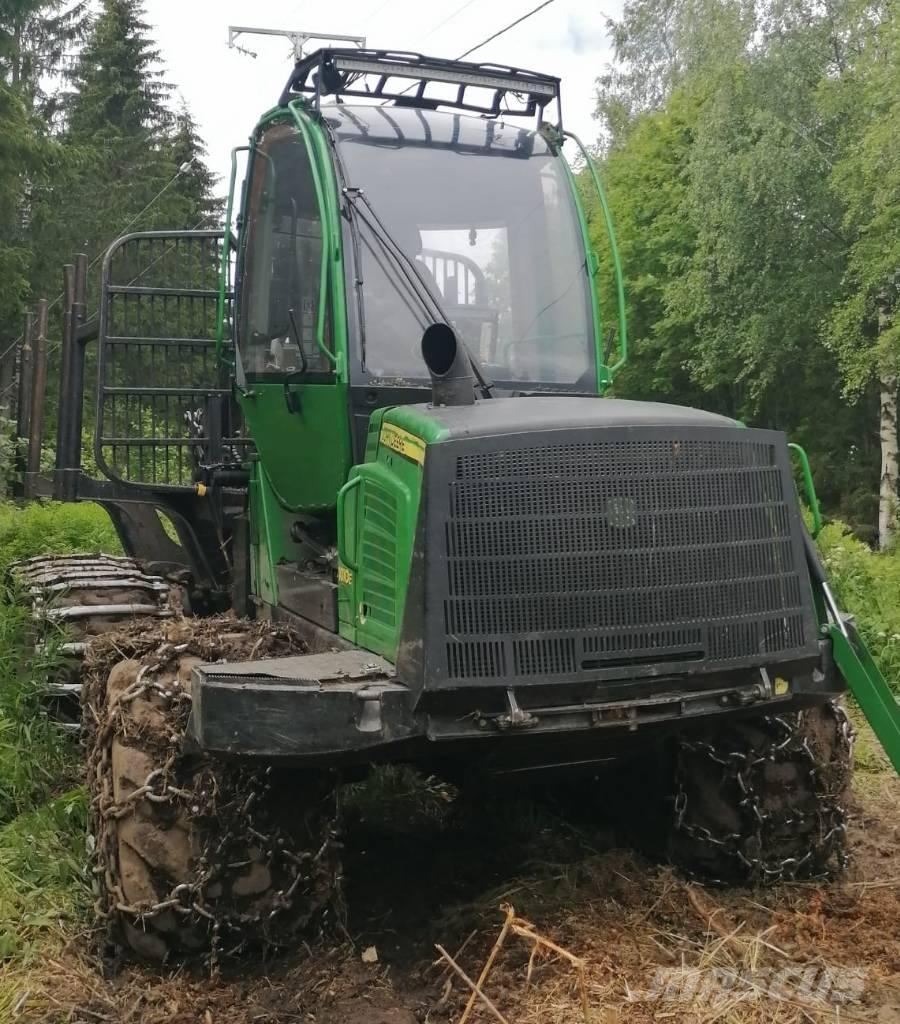 John Deere 1010 E Skotare