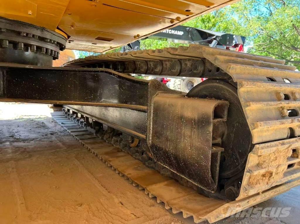 CAT 320 C L Bandgrävare
