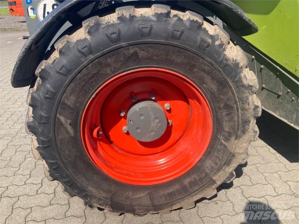 Liebherr T41-7S Teleskoplastare