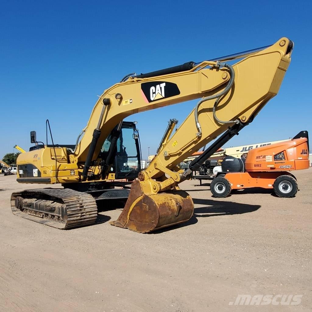 CAT 324 D L Bandgrävare