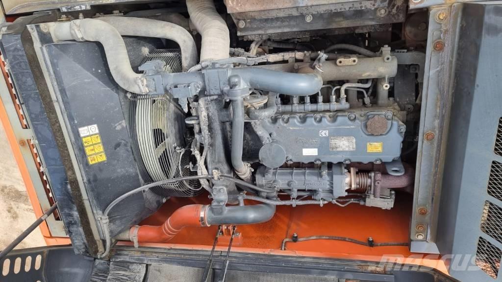 Doosan DX 255 LC-5 Bandgrävare