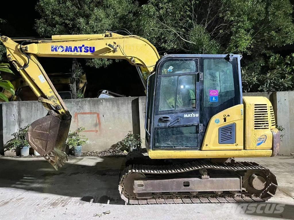Komatsu PC 70-8 Bandgrävare