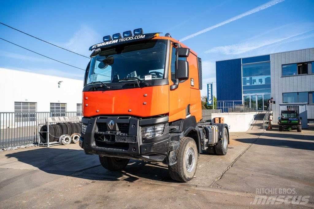 Renault K480-4X4 Dragbilar
