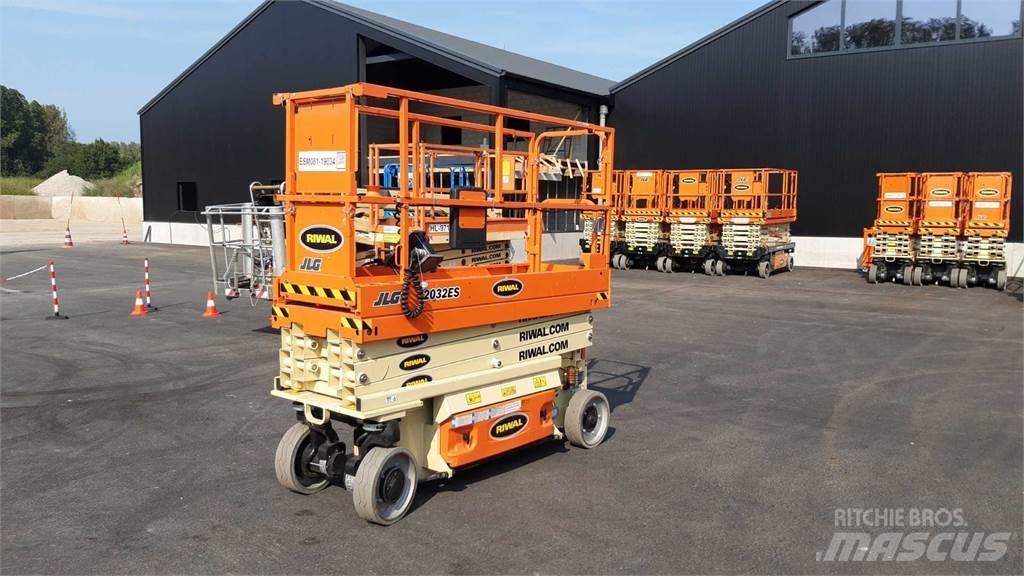 JLG 2032ES Saxliftar