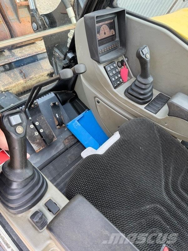 Terex Schaeff TC125 Bandgrävare