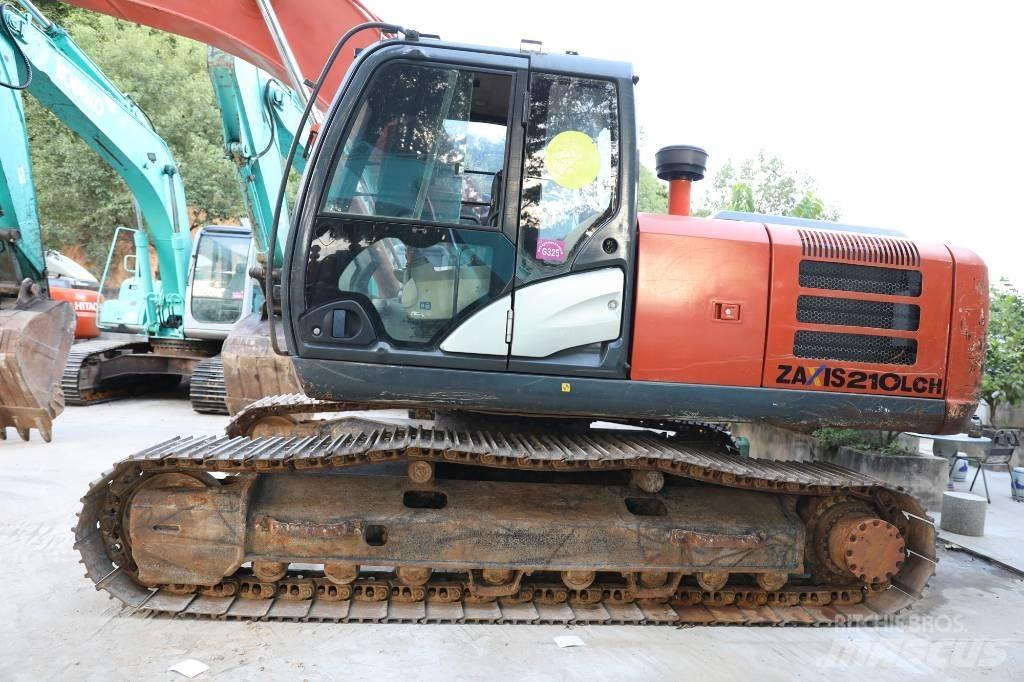 Hitachi ZX 210 LC-6 Bandgrävare