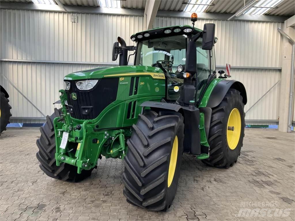 John Deere 6R 250 Traktorer