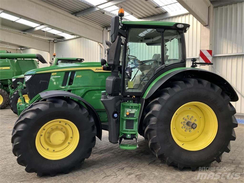 John Deere 6R 250 Traktorer