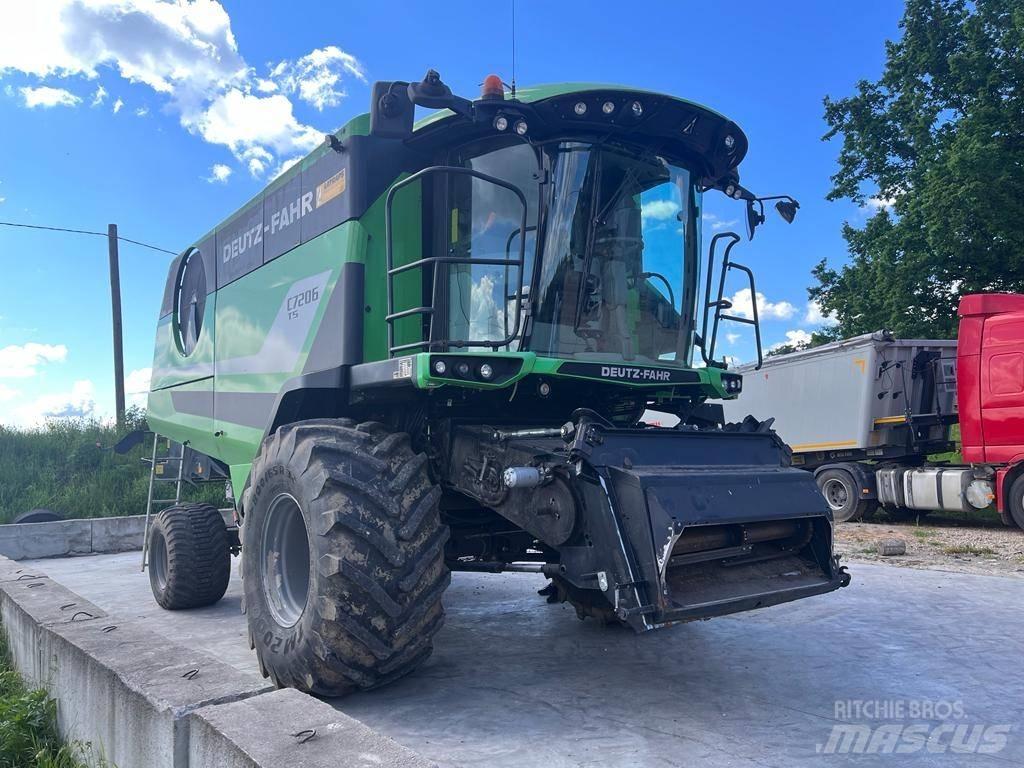 Deutz-Fahr C 7206 TS Skördetröskor