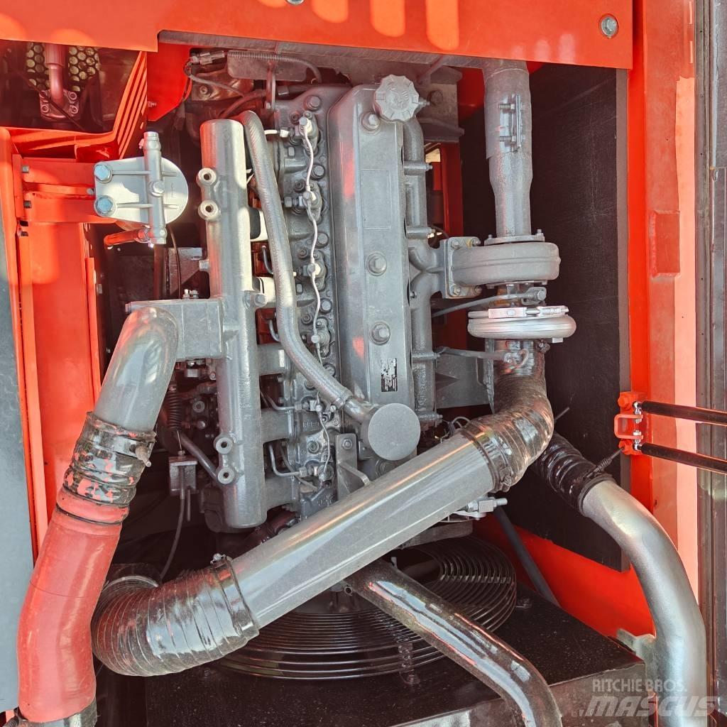 Doosan DX225-9C Bandgrävare