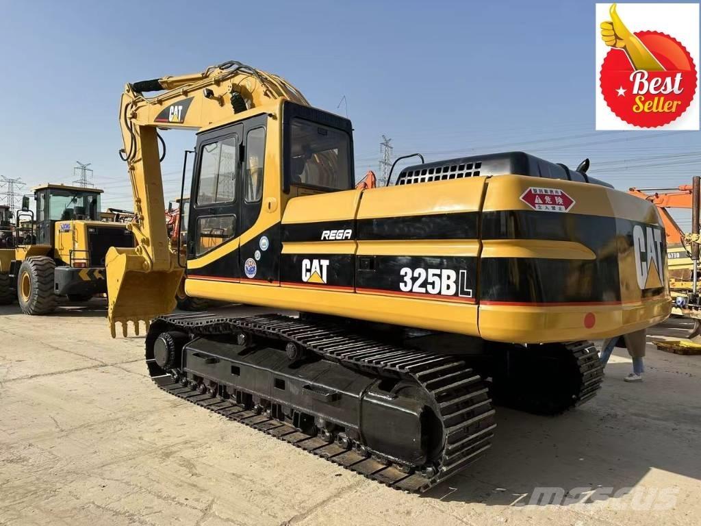 CAT 325 B L Bandgrävare