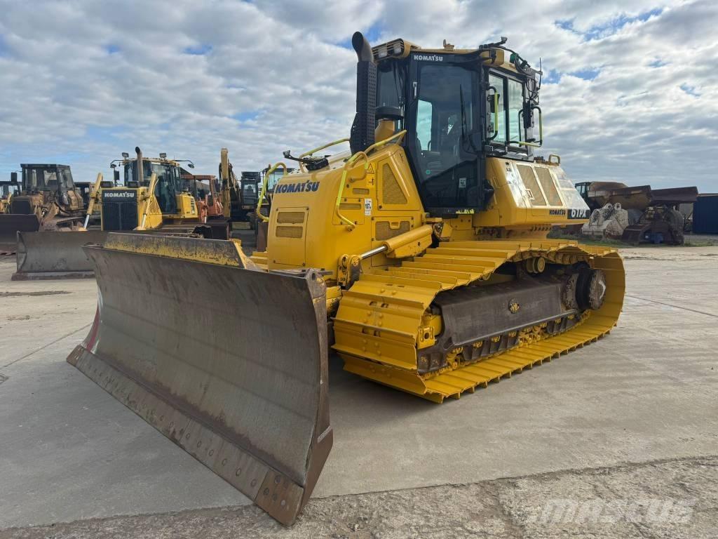 Komatsu D61PX-24 Bandschaktare
