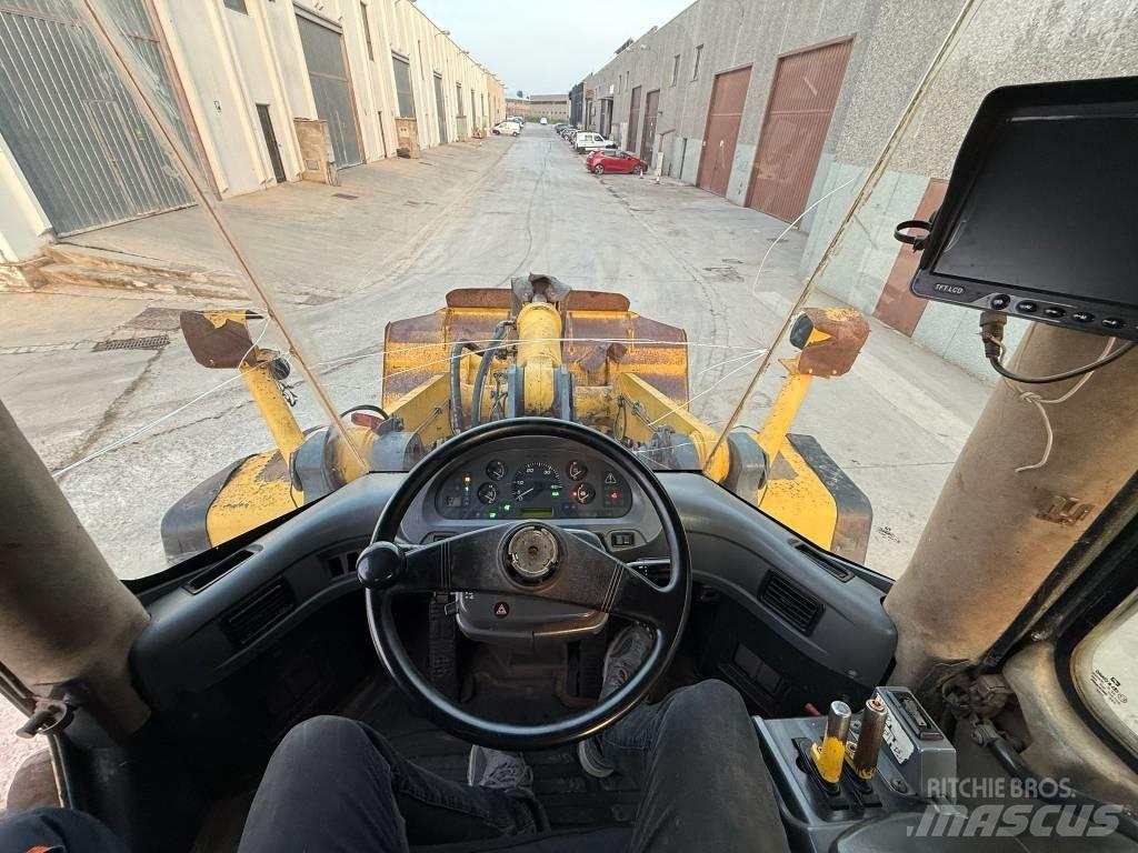 Komatsu WA 380-5H Hjullastare