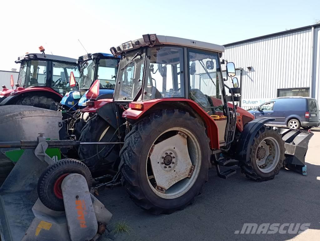 Massey Ferguson 4220 Traktorer