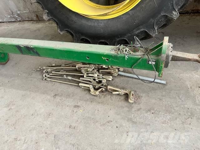 BKT 520/85R46 Däck, hjul och fälgar