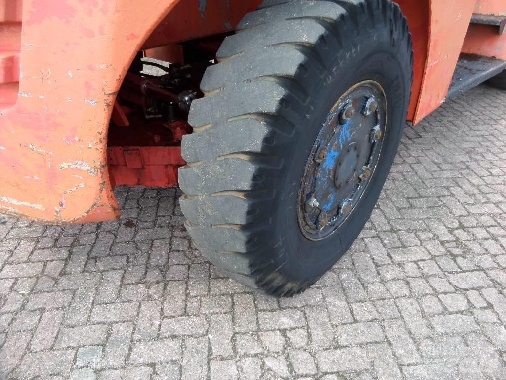 Clark CY450BD Dieselmotviktstruckar