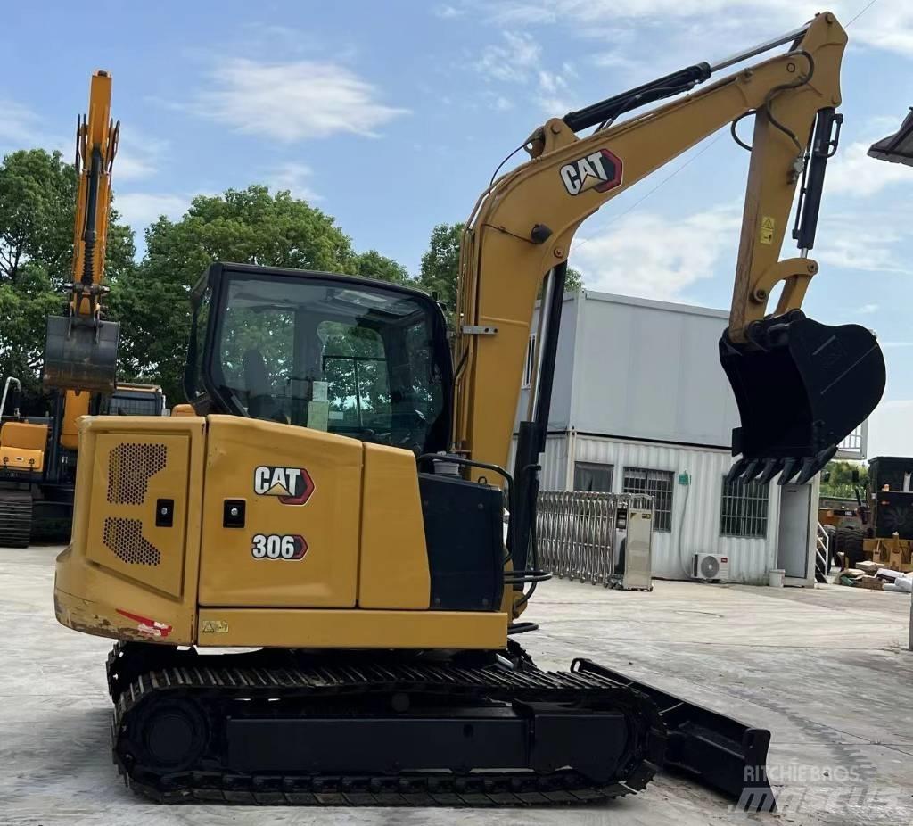 CAT 306 Minigrävare < 7t