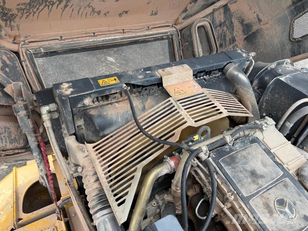 Bell B 45 E Midjestyrd dumper