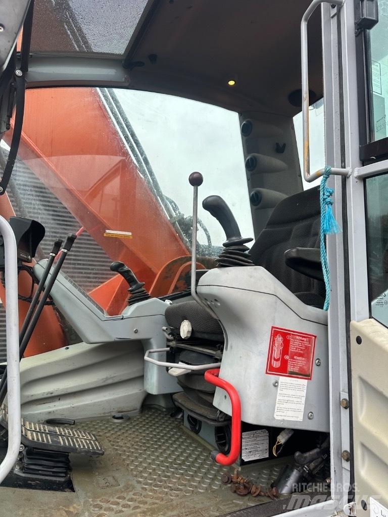 Terex TC240 Bandgrävare