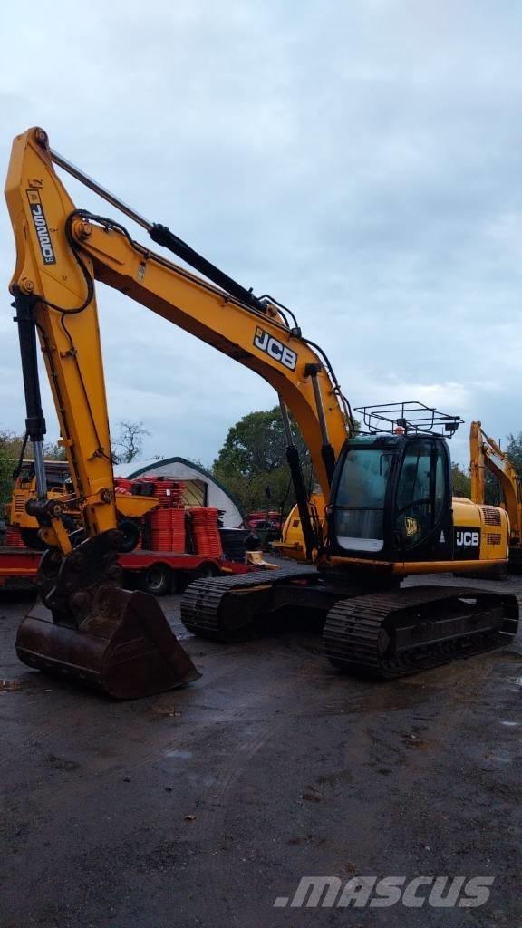 JCB JS 220 LC Bandgrävare