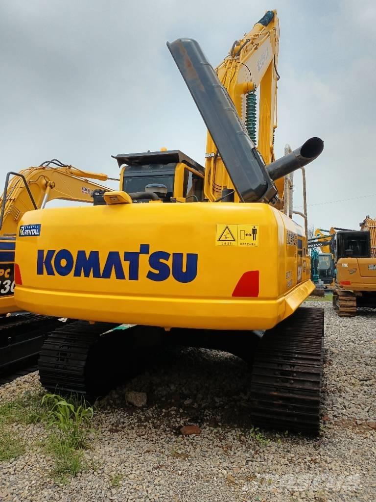 Komatsu PC 220-8 Bandgrävare