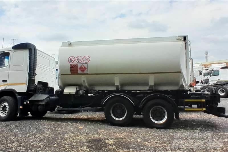 Volvo FH12 460 Övriga bilar