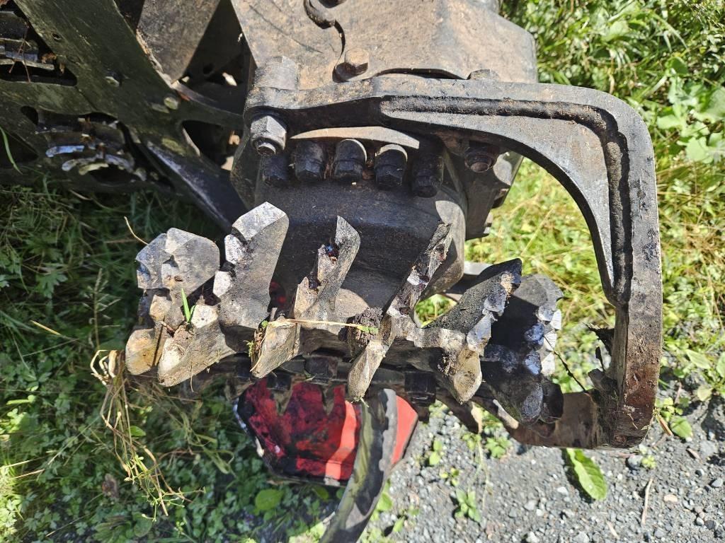Komatsu 951 Skördare