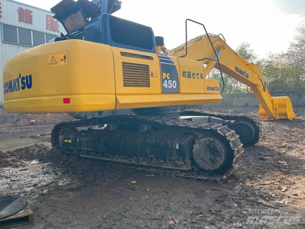 Komatsu PC450-8 Bandgrävare
