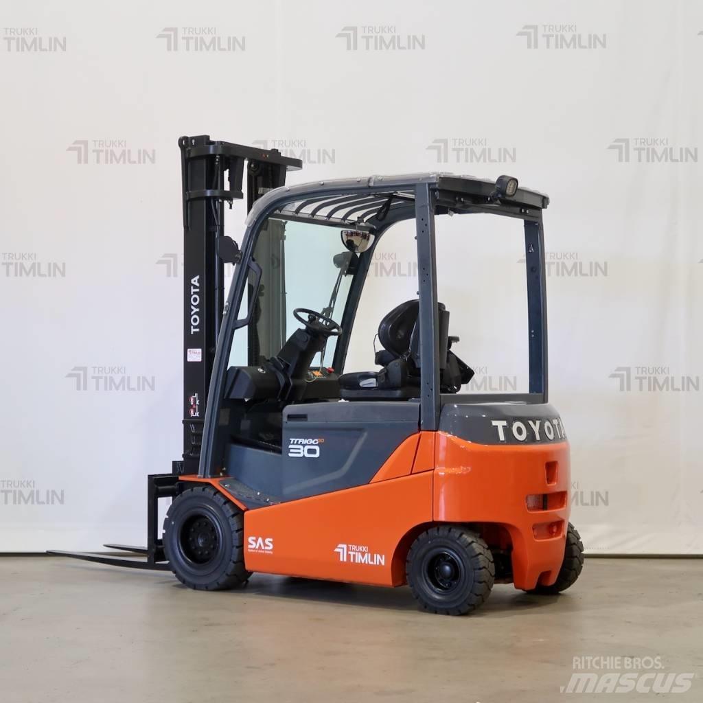 Toyota 8FBMKT30 Elmotviktstruckar