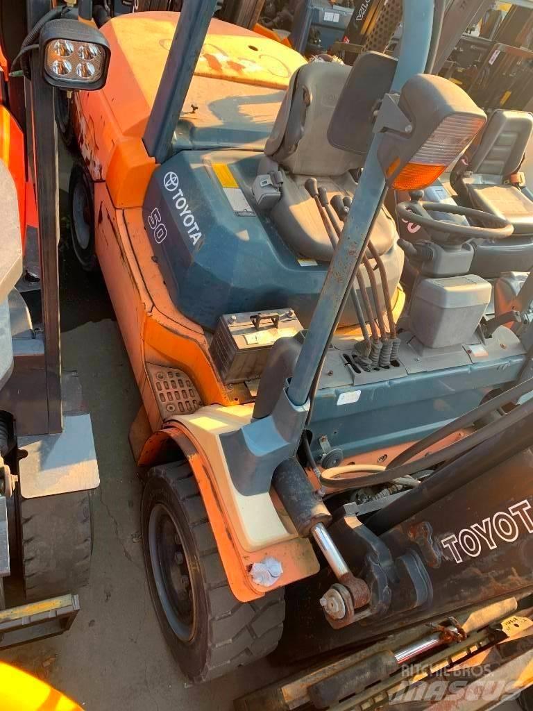Toyota 7 FDA 50 Dieselmotviktstruckar