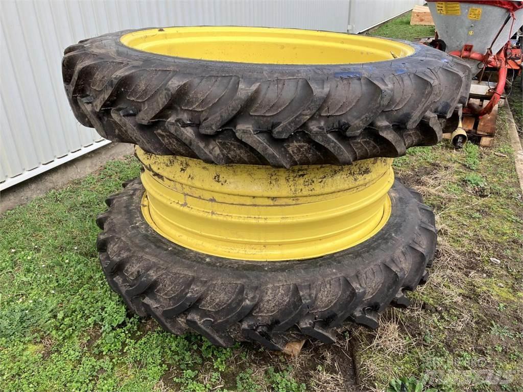 Taurus 270/95R44 Däck, hjul och fälgar