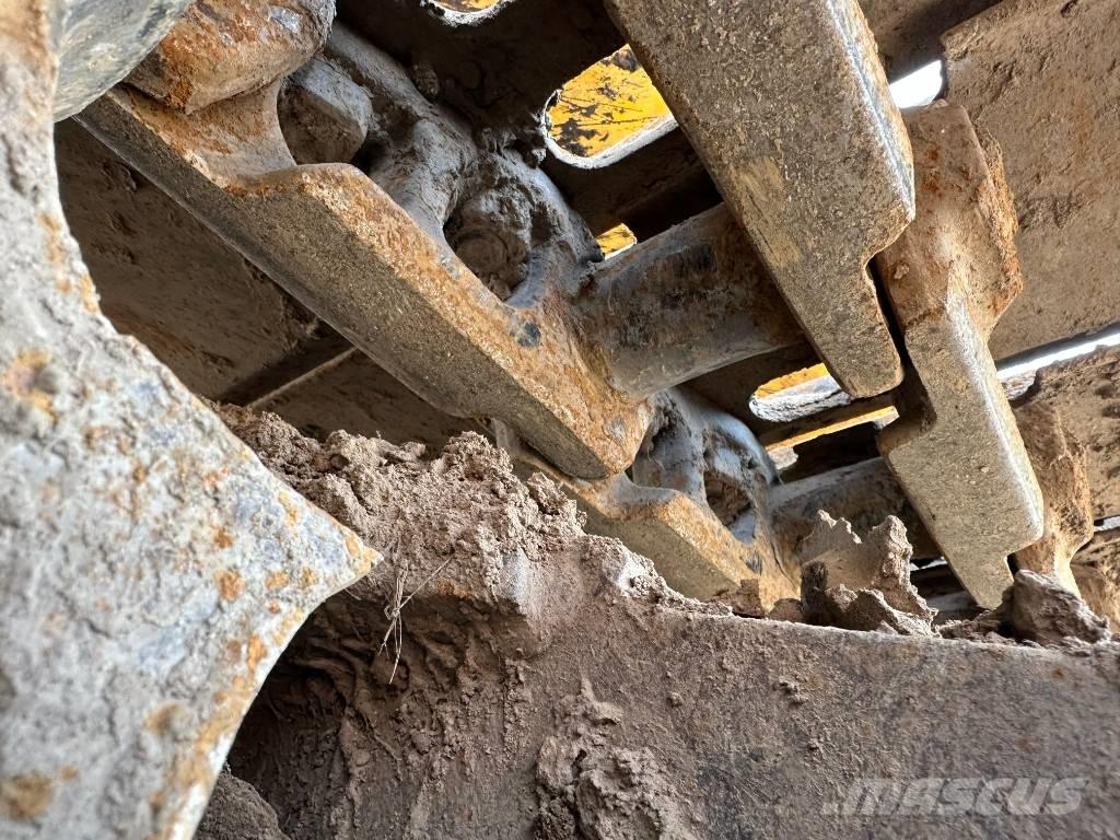 JCB JS 200 LC Bandgrävare