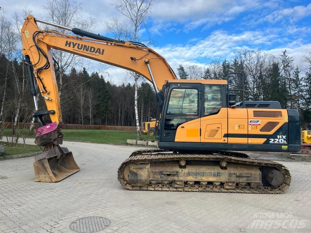 Hyundai HX 220 L Bandgrävare