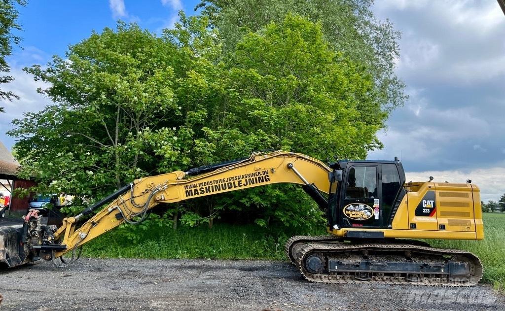 CAT 323 NG - nextgen Bandgrävare