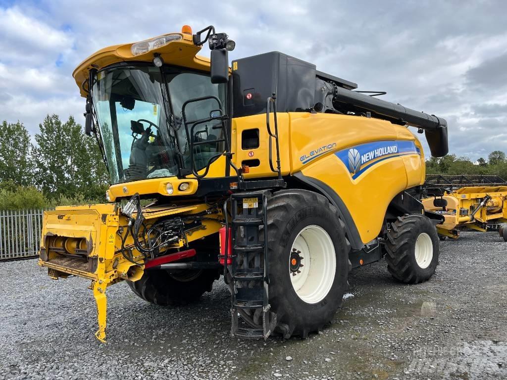 New Holland CX 8070 Skördetröskor